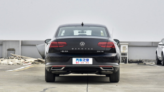 VW Magotan Leading 330TSI DSG